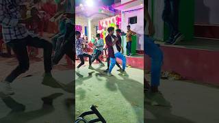 viral video dilwa laga leb dewarawa se #pramodpremi #bhojpuri #trending #viral #public #dance