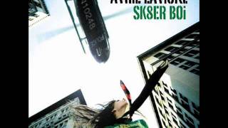 Avril Lavigne - Sk8er Boi