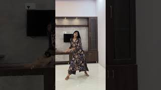 Matru ki bijlee ka Mandola  || Dance cover || sanjana Dungarwal #shorts #bollywoodance #trending