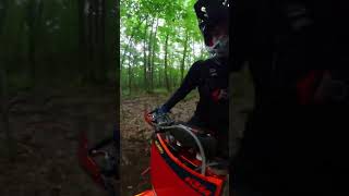 Rocks vs. Rider: enduro fail