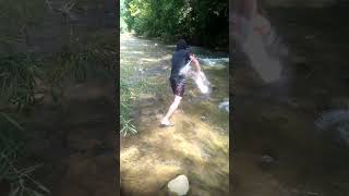 New fishing Technique..!!! Tradisional menjala ikan sungai di arus deras bebatuan #catchingfish