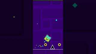 когда скачал плагиат geometry dash