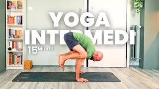 15 Minuti di Yoga per Intermedi | Forza e Coraggio