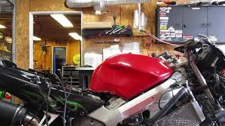 Starting Wrecked 2000 Honda VFR800 #1143