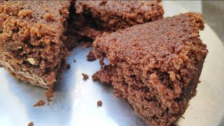 5 Minutes Biscuits Cake | Sponge Cake | No Oven | Biscuits Cake in Pressure Cooker | Soft Cake