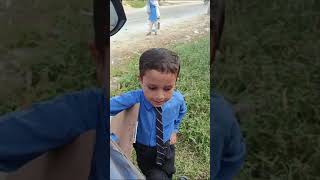 #punjabpolice ہم سے زیادہ تو اس بچے کے پولیس ڈیپارٹمنٹ میں تعلقات ہیں 😅 funnykid #funny #baby #viral