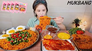 Субтитры) Hot chicken cream ramenX4. mozzarella cheese pork cutlet. Kimchi. REAL SOUND. ASMR MUKBANG