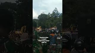 Jalan longsor akibat Gempa Cugenang Cianjur #prayforcianjur #cianjur #gempa #gempabumi