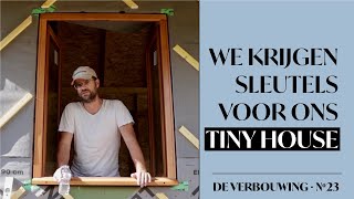 S2A23. Ramen, deuren en sleutels voor ons tiny house! | Wij bouwen zelf ons droomhuis in Frankrijk