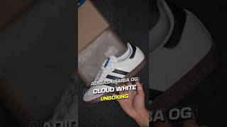 👟🔥 Unboxing the epitome of classic style and timeless elegance: the adidas samba OG “Cloud White”