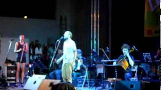 Astrud & Col·lectiu Brossa - Voglio Vederti Danzare (Franco Battiato) - Lemon Pop 2011