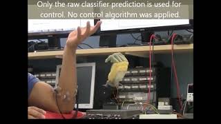 Demonstration of simultaneous control based in pattern recognition