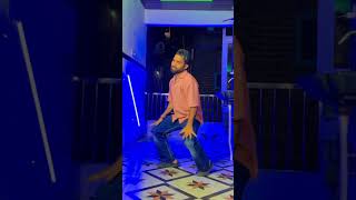 Yimmi yimmi 😎huck step 😁 || #like #follow #foryou #bollywood #viral #cr #dancers #dance #tutorials