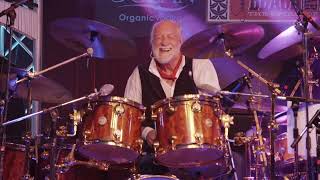 Mick Fleetwood Talks Music and Jams with Sammy Hagar in Hawaii