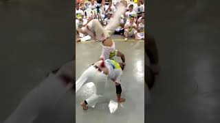 segura esse jogão Iuna AMA CAPOEIRA