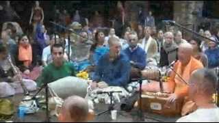 Kadamba Kanana Swami Bhajan - Kirtan Mela 2012, Germany