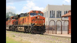 Southbound Stacks, Manifest, and Amtrak!