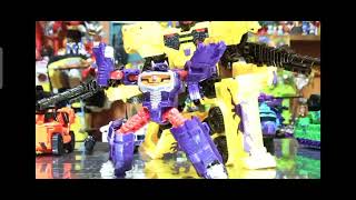 よみがえる TRANSFORMERS Combiner Wars G2 Bruticus ブルーテイカス