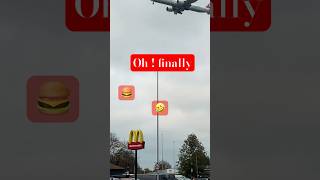 Boeing Landings to Mac Donald's #avigeek#aviationspotting #macdonals #shortfunny