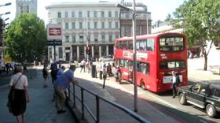 London Bridge: Bus & Motorcycles using Advanced Stop Line for Cyclists