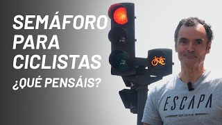 En bicicleta ¿Nos SALTAMOS el semáforo en rojo? Debate con nosotros.