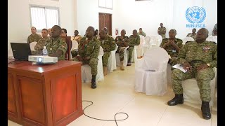 Présentation de la nouvelle politique nationale de défense aux généraux de l'armée centrafricaine