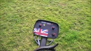 Metal Detecting UK, First Time Out With The Golden Mask 1+ UK 15kHZ