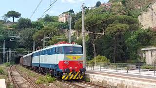 IL CAIMANO E655 RITORNA NEL PASSANTE METROPOLITANO DI NAPOLI IN TRANSITO ALLA STAZIONE DI MERGELLINA