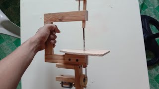 HOW TO MAKE A MINI SCROLL SAW | DIY SCROLL SAW