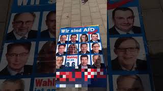 “AfD-Plakat im Dreck – Zeichen für die Europawahl?”