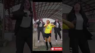 karol g bailando 🕺💃