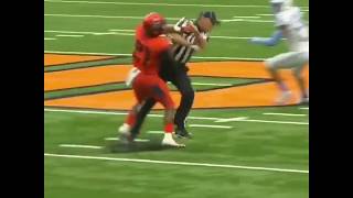 Syracuse Running Back Absolutely Trucks Ref Mid Run