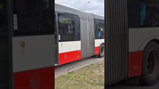 Odjezd linky 72 ze zastávky Technické muzeum v Brně #2023 #brno #bus