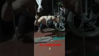 PUSHUPS ON IRON ROD 🔥🔥💪💪#trending#viral PLZ SUBSCRIBE 🙏 KARDIJIYE