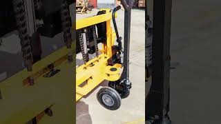 Custom Handling Equipment All Rought Terrain Pallet Truck