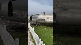 American aircraft in Albania / Американский самолет в Албании