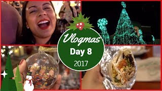 VLOGMAS DAY 8: SHOPPING, DINNING, & SNOWING!