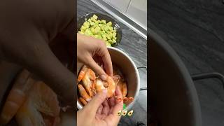 Готовим салатик 🦐+🥑#салат#готовимдома #рецепт#вкусно#полезно