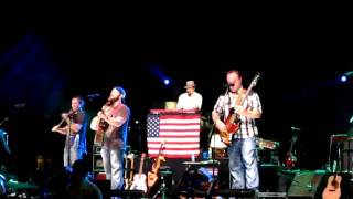 Zac Brown Band - Free