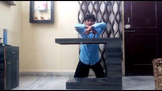 lyrical finger dance (tutting) on HAMARI ADHURI KAHANI