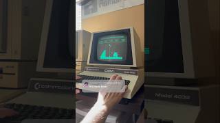 PETSCII Side-Scrolling Platformer: New game from @jimo9757 for the 45+ year old Commodore PET #80s