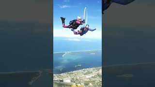 Skydiving Without Parachute Stunts 😯#shorts #youtubeshorts #viral #adventure #trip #cuple #skydiving