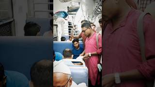 ট্রেনে চাই নিরাপদ যাত্রা,রেলে চাই নিয়োগ, বহরমপুর স্টেশন চলো DYFI নসিপুর লালগোলা, মুর্শিদাবাদ। #dyfi