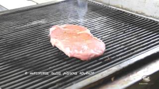 Tagliata di vitello con pomodorini rucola e provolone