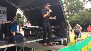 John McNicholl singing Come On Dance at The 20th Crawley Irish Festival 30/08/15