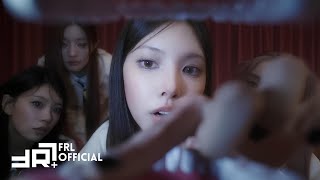 ILLIT (아일릿) ‘Pimple’ Official MV