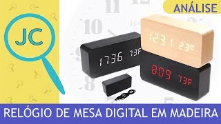 Relógio Digital de Mesa em Madeira