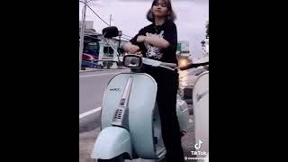 classic Vespa scooters⚡️💥 #indonesia #italy #srilanka #viral #shorts #vehicles #classic #crazy