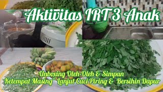 AKTIVITAS IRT 3 ANAK || Unboxing Oleh-Oleh Dari Kampung, Ada Rambutan, Daun Kelor, Pisang Dll