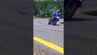 learning time #cornering #gixxer250sf #trafficofficer #motovlog